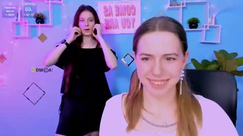 Snapshot of nami_glow chatting on 06/16/26, 10:07 your Nami online show from 06/16/26, 10:07