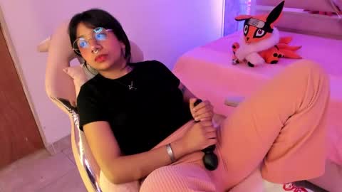 nami_usagi online show from 01/08/25, 04:22