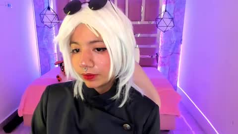 nami_usagi online show from 01/17/25, 03:32