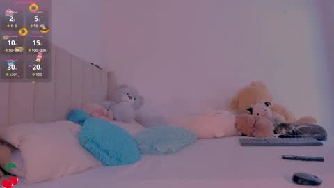 Snapshot of namibergman_ chatting on 09/17/25, 10:00 N A M I - OF namibergmant online show from 09/17/25, 10:00