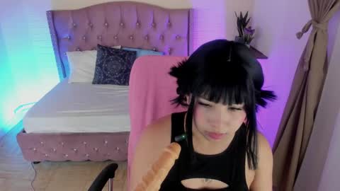 namiko_park online show from 01/14/25, 06:38