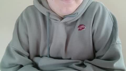 Nana online show from 03/31/26, 06:25