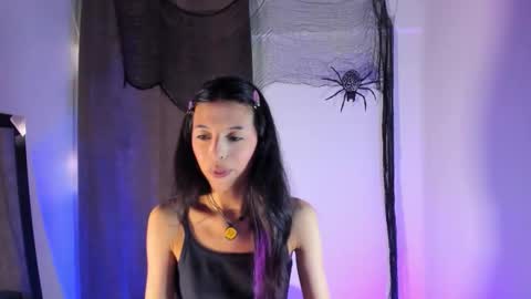 Nana  Natalia online show from 11/04/25, 09:36