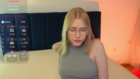 Maeve online show from 03/01/26, 08:00