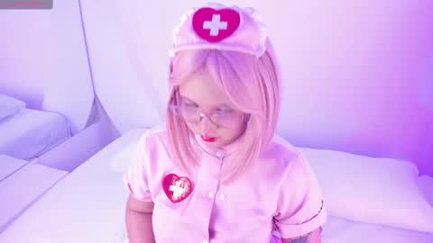 Snapshot of nanaosaky chatting on 09/24/25, 12:19 NanaOsaky online show from 09/24/25, 12:19