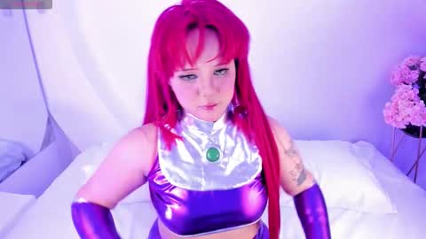 Snapshot of nanaosaky chatting on 11/26/25, 11:55 NanaOsaky online show from 11/26/25, 11:55