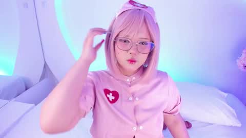 NanaOsaky online show from 12/20/25, 12:12