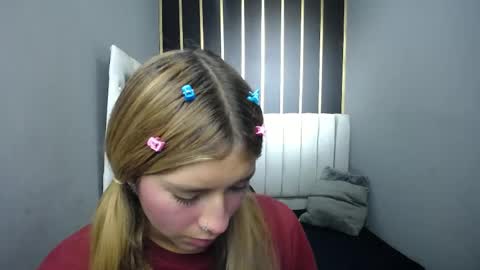 nancy blonde online show from 04/28/26, 12:43