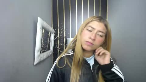 nancy blonde online show from 04/30/26, 12:44
