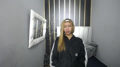 nancy blonde online show from 05/11/26, 01:06