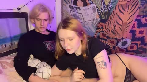 Snapshot of nancy_witch chatting on 02/14/25, 06:23 Nancy and Archi online show from 02/14/25, 06:23