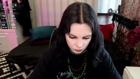 Nancy online show from 06/04/26, 06:52