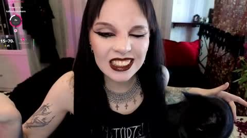 Nancy online show from 06/08/26, 06:14
