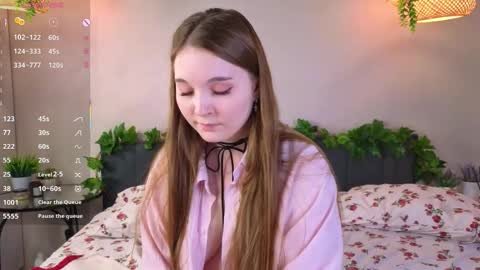 Luna online show from 11/29/25, 05:10