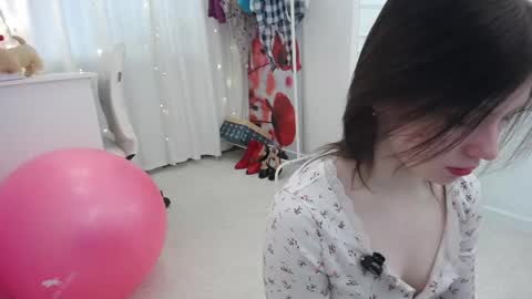 Nancy online show from 04/15/26, 11:39