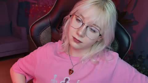 nancymartinez online show from 02/18/25, 11:44