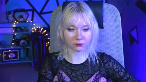 nancymartinez online show from 03/05/25, 08:21