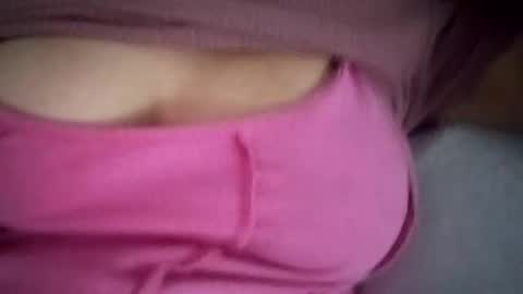 Snapshot of nancyybonita chatting on 12/23/24, 11:47 nancyybonita online show from 12/23/24, 11:47