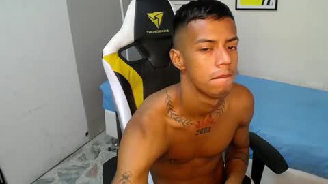 nando_col online show from 10/20/25, 01:00