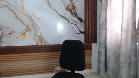 nanis online show from 10/22/25, 04:18