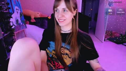 Snapshot of nanitamoore chatting on 02/13/25, 08:13 Monday-Friday 12-4 AM and 6-9 AM New York time online show from 02/13/25, 08:13