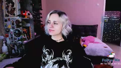 Monday-Friday 12-4 AM and 6-9 AM New York time online show from 12/19/25, 09:11