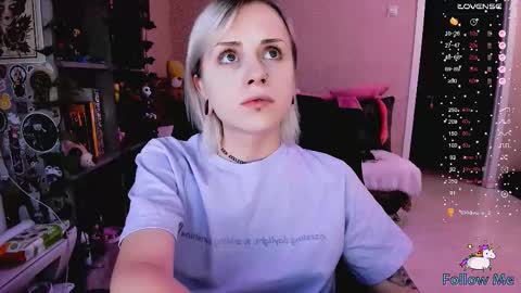 Monday-Friday 12-4 AM and 6-9 AM New York time online show from 01/09/26, 08:10