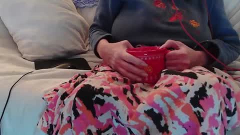 Snapshot of nannabaldur chatting on 11/01/25, 11:51 Nanna Baldur online show from 11/01/25, 11:51