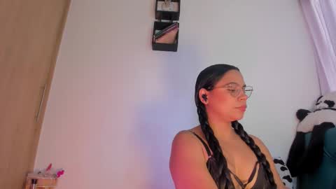 Nanny  online show from 02/17/26, 08:04