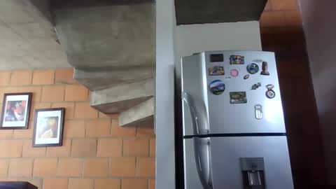 nano1206 online show from 12/15/25, 06:23