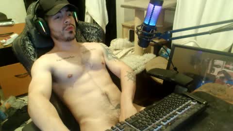 Nan online show from 10/14/25, 07:53