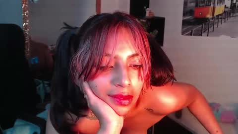 nany_pretty online show from 01/04/25, 10:45