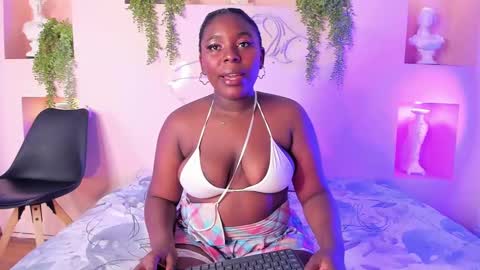 nanymoreno online show from 10/08/25, 12:36