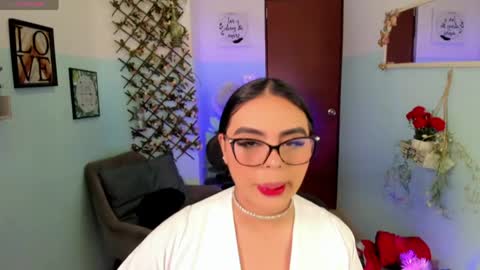 naomi_aniston online show from 06/06/26, 02:00