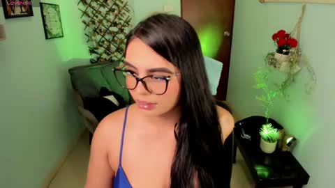 naomi_aniston online show from 06/18/26, 02:32
