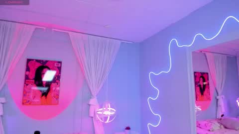 Snapshot of naomi_campell chatting on 02/11/26, 08:14 Naomi online show from 02/11/26, 08:14