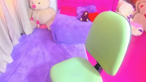 nahomi online show from 05/08/26, 06:24