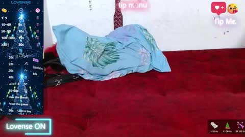 naomi_powel online show from 12/16/25, 07:52