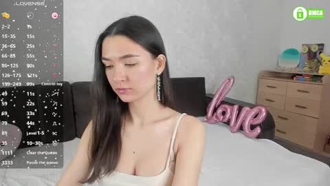 Naomi online show from 02/20/25, 02:24