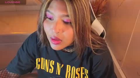 Naomi  online show from 03/30/26, 12:17