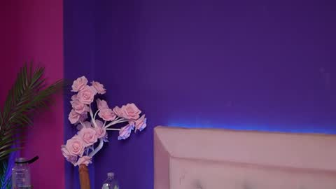 Snapshot of naomiamora chatting on 05/15/26, 09:55 Naomi online show from 05/15/26, 09:55