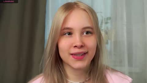 Angel online show from 03/28/26, 10:59