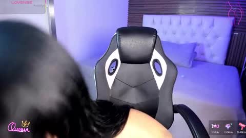 Naomi Frost online show from 04/08/26, 01:55