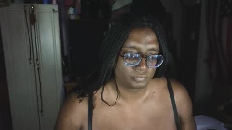 Naomi online show from 11/23/25, 10:09