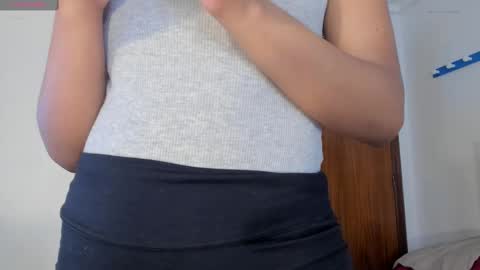 Snapshot of naomigarcia chatting on 03/07/25, 06:57 Naomi online show from 03/07/25, 06:57