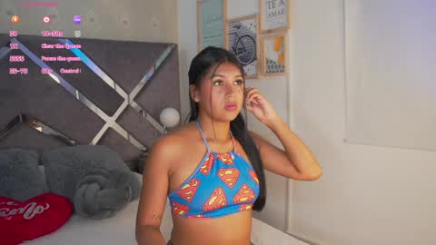 Naomi-Gray  online show from 04/09/26, 07:30