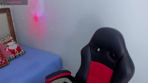 Naomi  online show from 12/02/24, 12:07