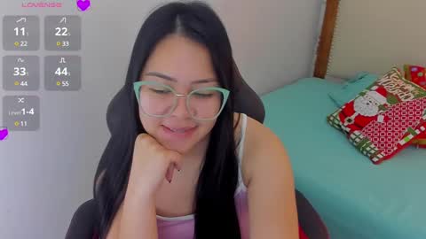 Naomi  online show from 12/09/24, 12:30