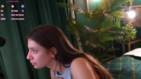 Naomi online show from 12/15/25, 05:12