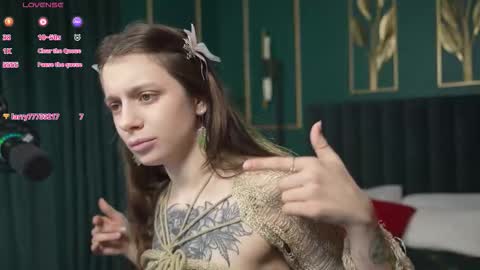 Naomi online show from 01/16/26, 05:00